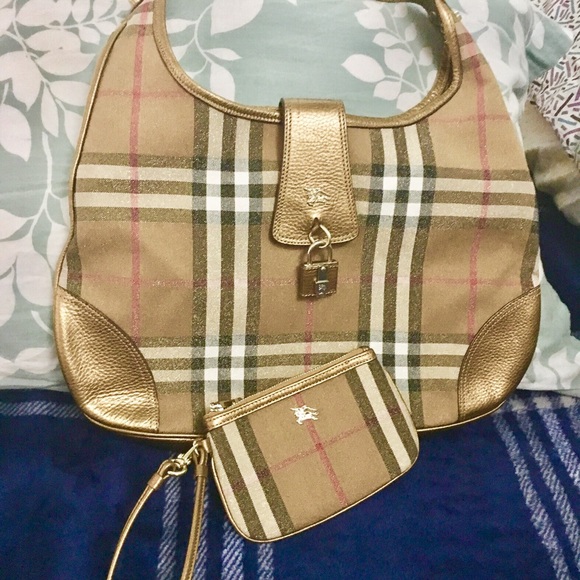 Meet your Posher, Beth - Picture 1 of 1